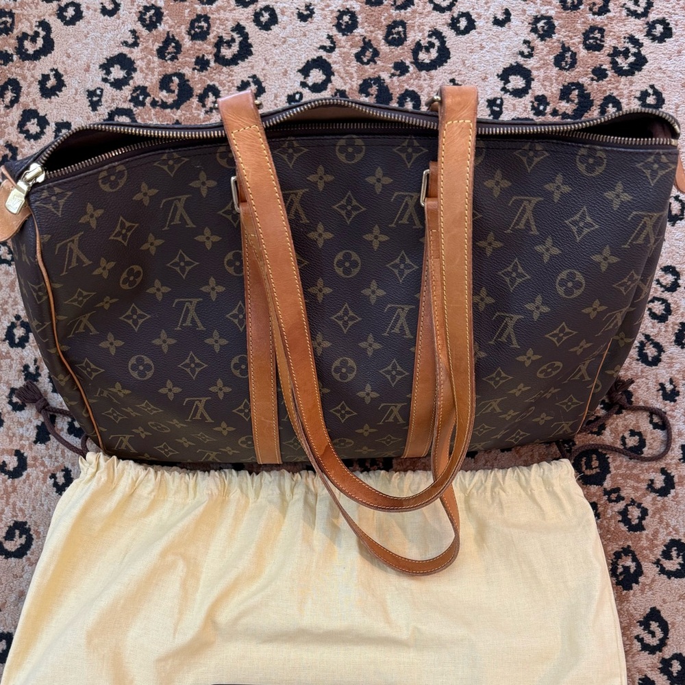 LOUIS VUITTON MONOGRAM FLANERIE LEATHER TOTE (AUTHENTIC IN EUC) & LV DUST BAG! - Picture 6 of 7